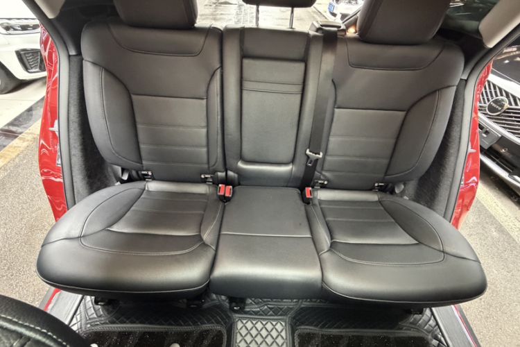 Used Mercedes-Benz GLE Coupe 2018 GLE 320 4MATIC Coupe SUV Interior 1