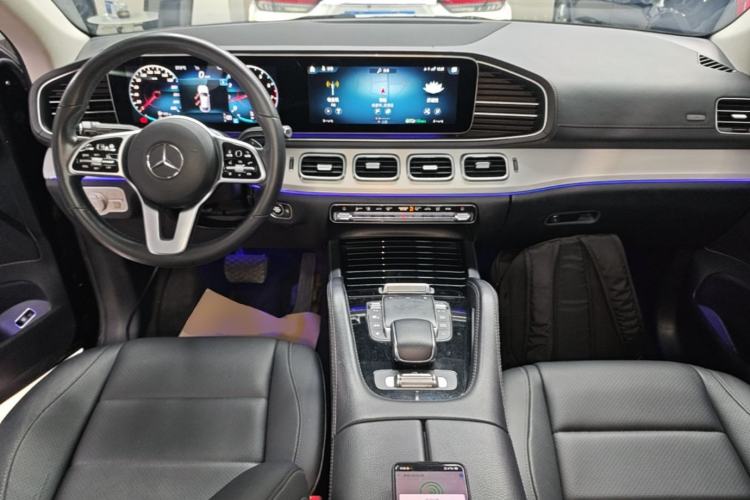 Used Mercedes-Benz GLE Coupe 2020 GLE 350 4MATIC Coupe SUV Fashion Model Center Console
