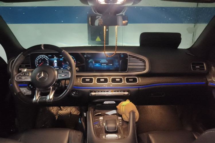 Used Mercedes-Benz GLE Coupe 2020 GLE 450 4MATIC Coupe SUV Fashion Model Center Console
