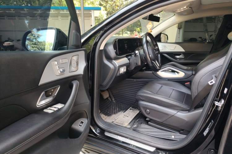Used Mercedes-Benz GLE Coupe 2020 GLE 350 4MATIC Coupe SUV Luxury Model Driver Seat