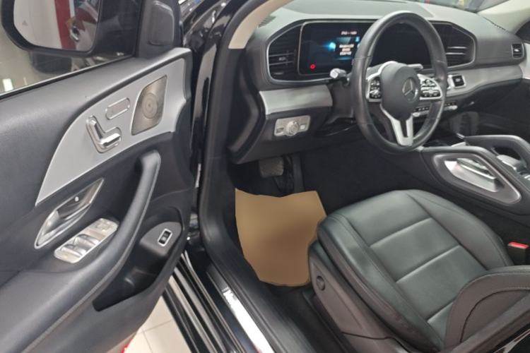 Used Mercedes-Benz GLE Coupe 2020 GLE 350 4MATIC Coupe SUV Fashion Model Driver Seat
