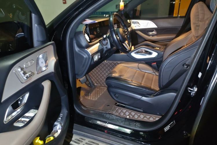 Used Mercedes-Benz GLE Coupe 2020 GLE 450 4MATIC Coupe SUV Fashion Model Driver Seat