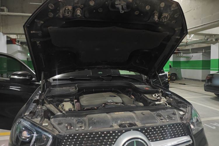 Used Mercedes-Benz GLE Coupe 2020 GLE 350 4MATIC Coupe SUV Fashion Model Engine Bay