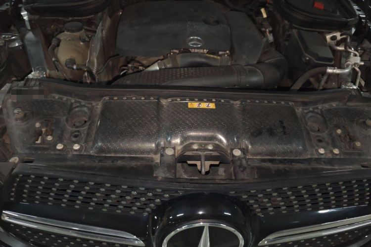 Used Mercedes-Benz GLE Coupe 2020 GLE 350 4MATIC Coupe SUV Luxury Model Engine Bay