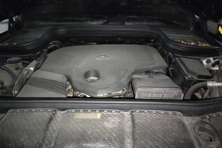 Used Mercedes-Benz GLE Coupe 2020 GLE 450 4MATIC Coupe SUV Fashion Model Engine Bay