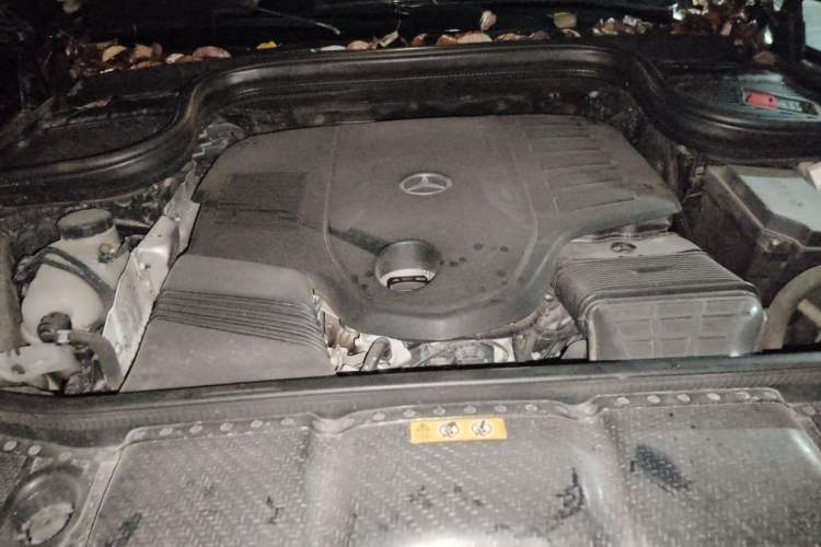 Used Mercedes-Benz GLE Coupe 2020 GLE 450 4MATIC Coupe SUV Fashion Model Engine Bay