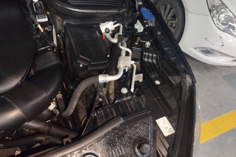 Used Mercedes-Benz GLE Coupe 2020 GLE 350 4MATIC Coupe SUV Luxury Model Engine Bay Left