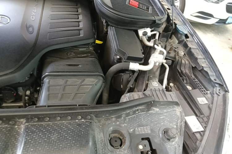 Used Mercedes-Benz GLE Coupe 2020 GLE 450 4MATIC Coupe SUV Fashion Model Engine Bay Left