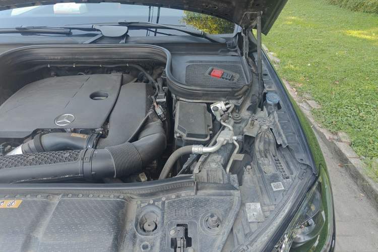 Used Mercedes-Benz GLE Coupe 2020 GLE 350 4MATIC Coupe SUV Fashion Model Engine Bay Left