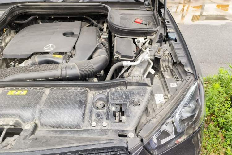 Used Mercedes-Benz GLE Coupe 2020 GLE 350 4MATIC Coupe SUV Luxury Model Engine Bay Left