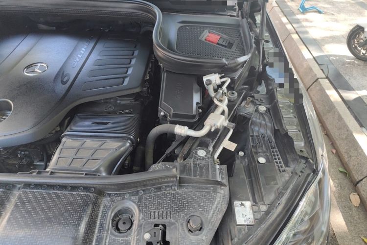 Used Mercedes-Benz GLE Coupe 2020 GLE 450 4MATIC Coupe SUV Luxury Model Engine Bay Left