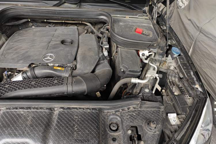 Used Mercedes-Benz GLE Coupe 2020 GLE 350 4MATIC Coupe SUV Fashion Model Engine Bay Left