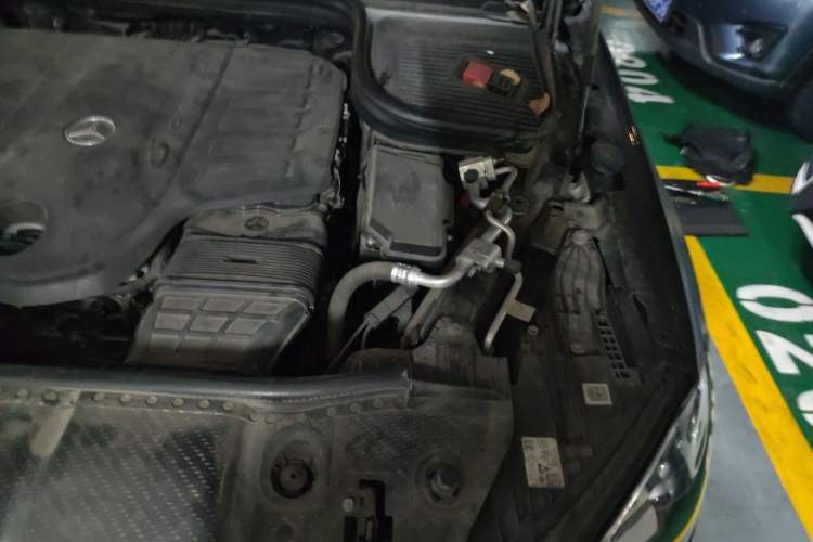 Used Mercedes-Benz GLE Coupe 2020 GLE 450 4MATIC Coupe SUV Fashion Model Engine Bay Left