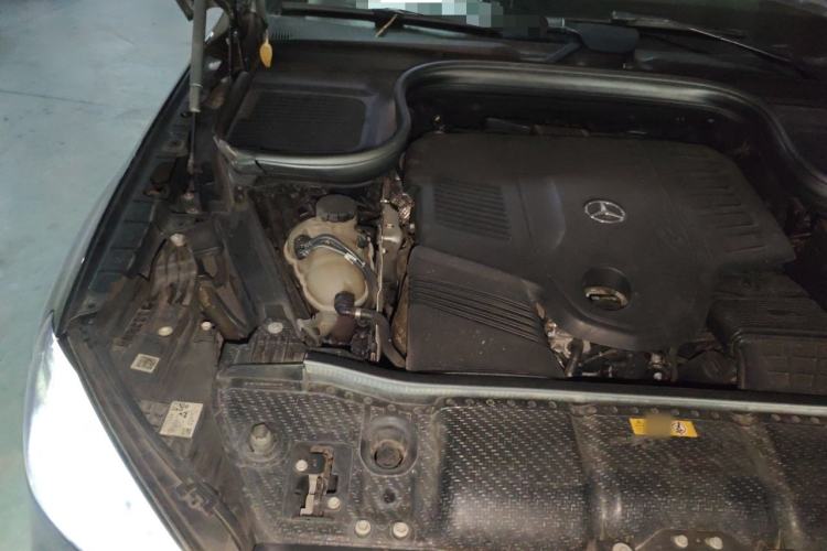 Used Mercedes-Benz GLE Coupe 2020 GLE 450 4MATIC Coupe SUV Fashion Model Engine Bay Right