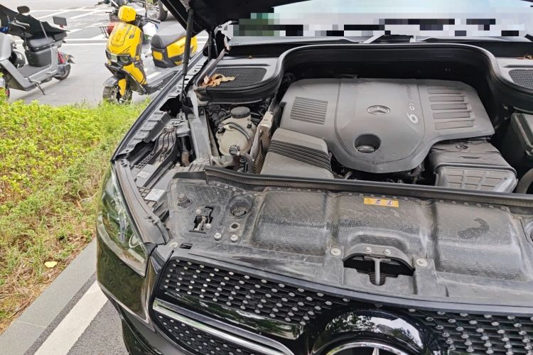 Used Mercedes-Benz GLE Coupe 2020 GLE 450 4MATIC Coupe SUV Fashion Model Engine Bay Right
