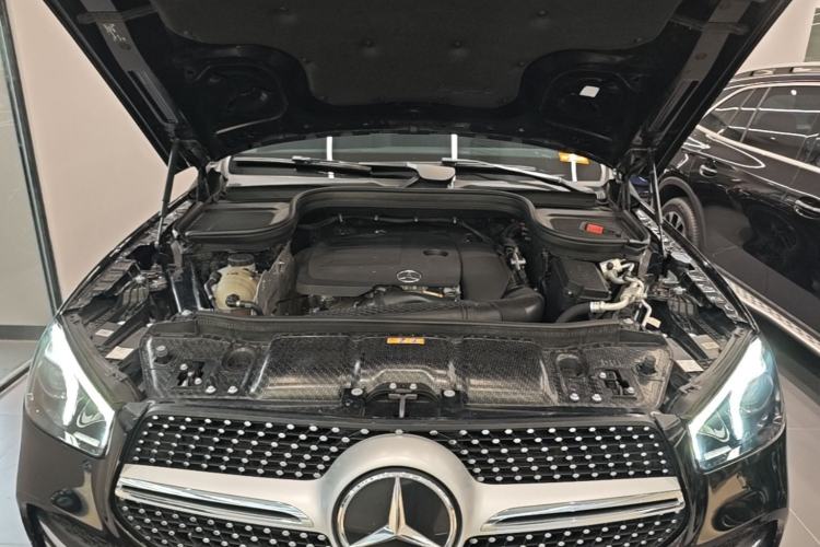 Used Mercedes-Benz GLE Coupe 2020 GLE 350 4MATIC Coupe SUV Fashion Model Engine Bay