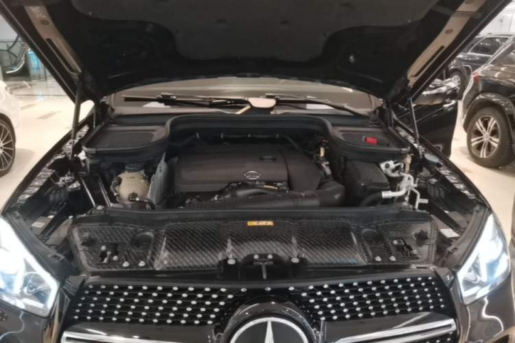 Used Mercedes-Benz GLE Coupe 2020 GLE 350 4MATIC Coupe SUV Luxury Model Engine Bay