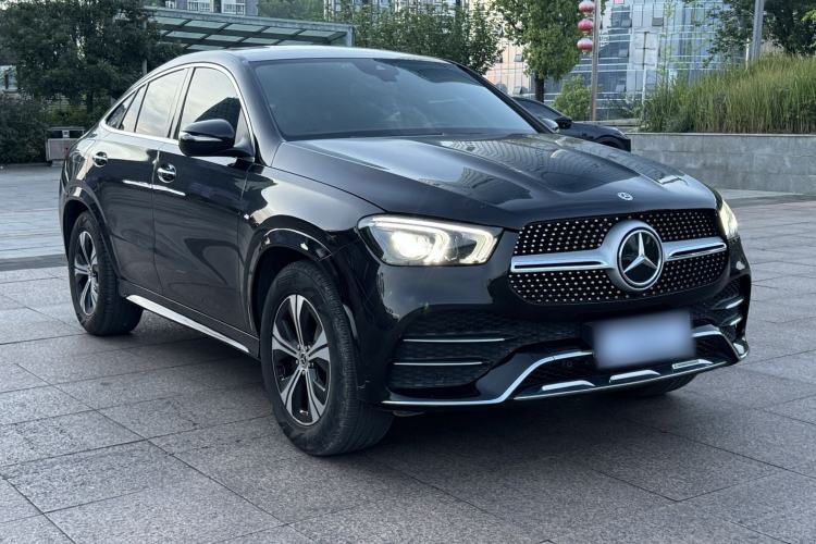 Used Mercedes-Benz GLE Coupe 2020 GLE 350 4MATIC Coupe SUV Fashion Model Exterior 2