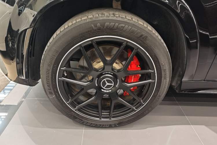 Used Mercedes-Benz GLE Coupe 2020 GLE 350 4MATIC Coupe SUV Fashion Model Exterior 4