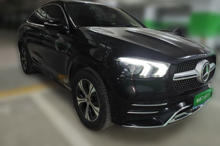 Used Mercedes-Benz GLE Coupe 2020 GLE 350 4MATIC Coupe SUV Fashion Model Front Right 45 Deg