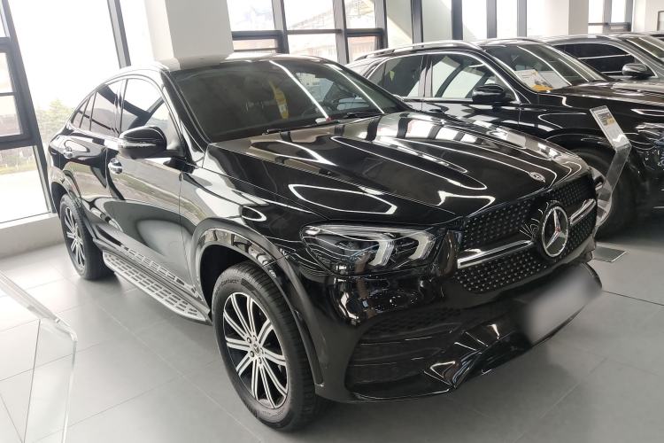 Used Mercedes-Benz GLE Coupe 2020 GLE 350 4MATIC Coupe SUV Luxury Model Front Right 45 Deg