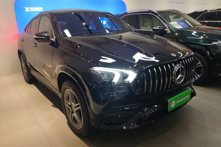 Used Mercedes-Benz GLE Coupe 2020 GLE 450 4MATIC Coupe SUV Fashion Model Front Right 45 Deg
