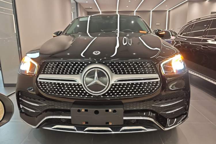 Used Mercedes-Benz GLE Coupe 2020 GLE 350 4MATIC Coupe SUV Fashion Model Front