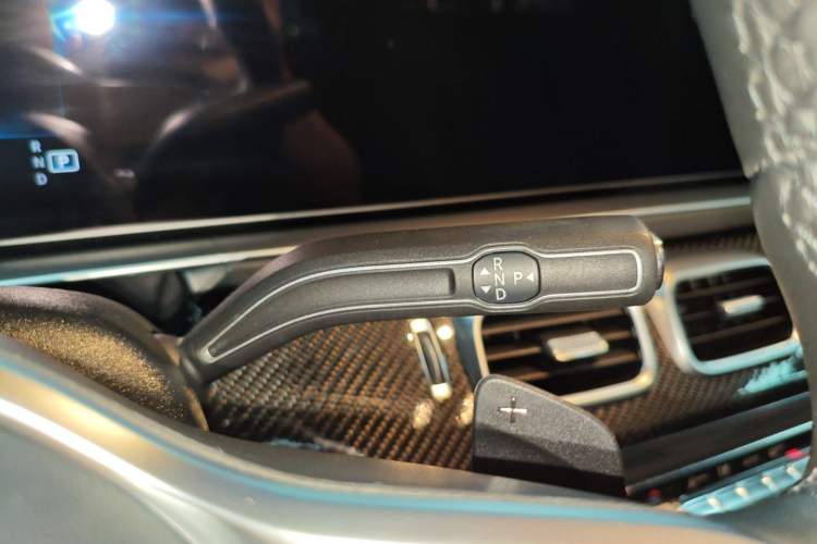 Used Mercedes-Benz GLE Coupe 2020 GLE 350 4MATIC Coupe SUV Luxury Model Gear Lever