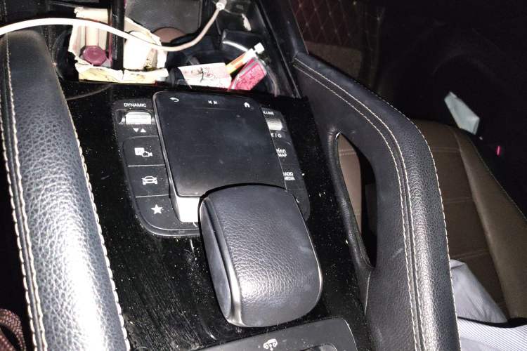 Used Mercedes-Benz GLE Coupe 2020 GLE 450 4MATIC Coupe SUV Fashion Model Gear Lever