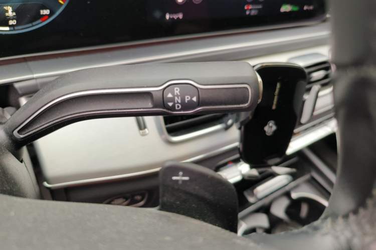 Used Mercedes-Benz GLE Coupe 2020 GLE 350 4MATIC Coupe SUV Luxury Model Gear Lever