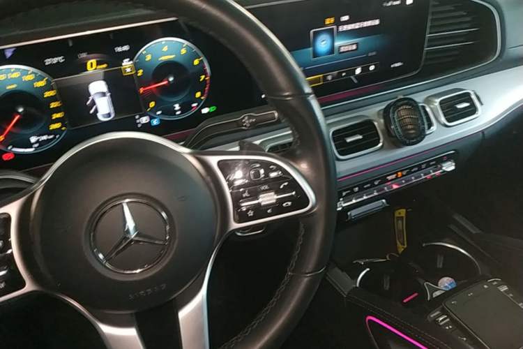 Used Mercedes-Benz GLE Coupe 2020 GLE 350 4MATIC Coupe SUV Luxury Model Gear Lever