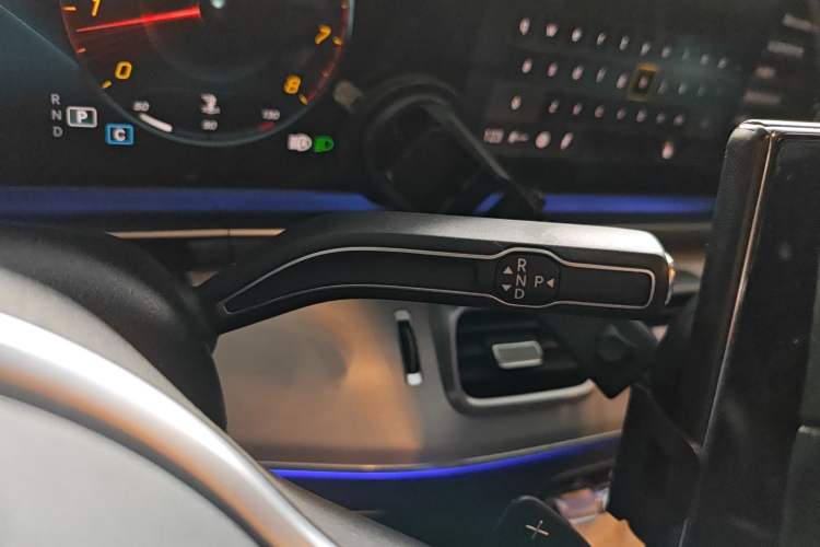 Used Mercedes-Benz GLE Coupe 2020 GLE 350 4MATIC Coupe SUV Fashion Model Gear Lever