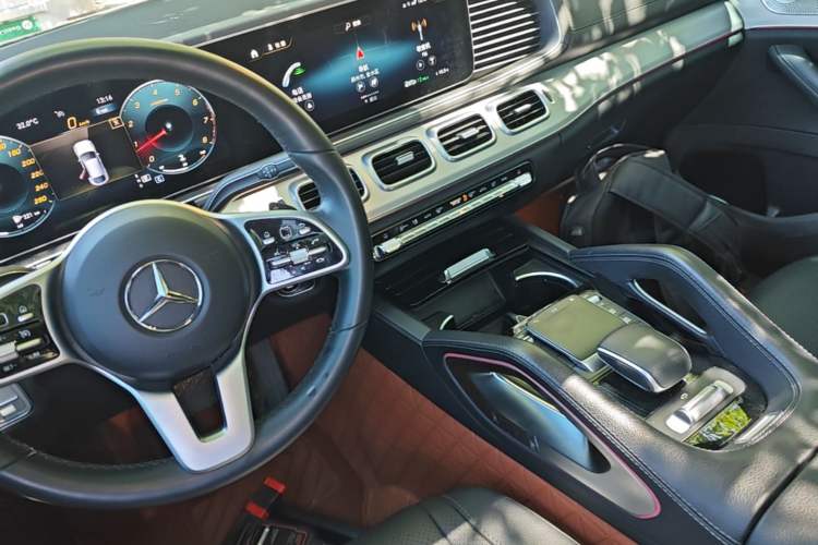 Used Mercedes-Benz GLE Coupe 2020 GLE 350 4MATIC Coupe SUV Luxury Model Gear Lever