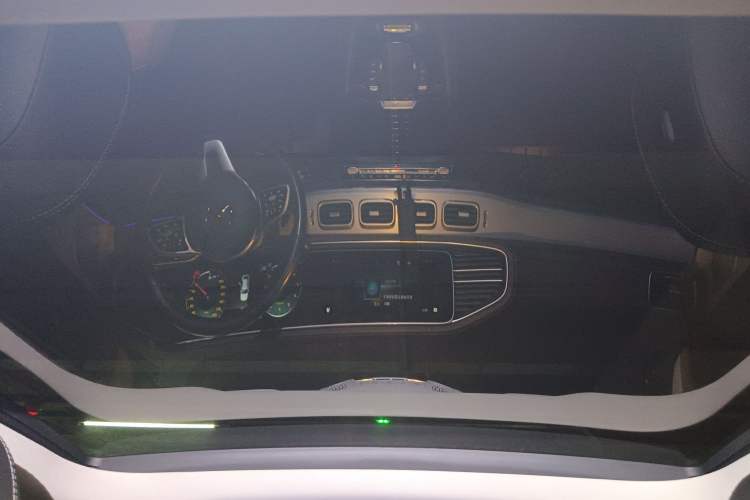 Used Mercedes-Benz GLE Coupe 2020 GLE 350 4MATIC Coupe SUV Fashion Model Headliner