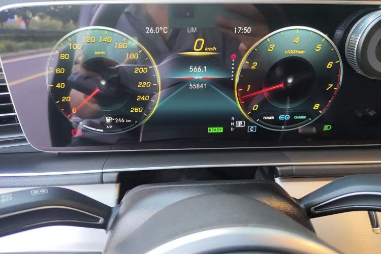 Used Mercedes-Benz GLE Coupe 2020 GLE 450 4MATIC Coupe SUV Fashion Model Instrument Cluster
