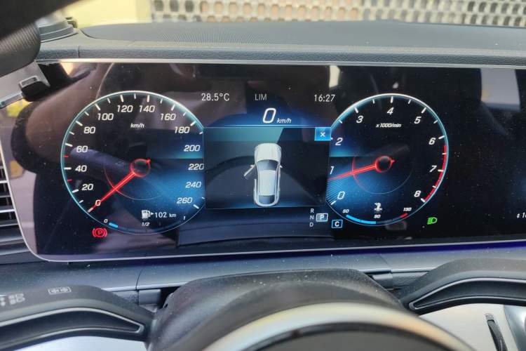 Used Mercedes-Benz GLE Coupe 2020 GLE 350 4MATIC Coupe SUV Fashion Model Instrument Cluster