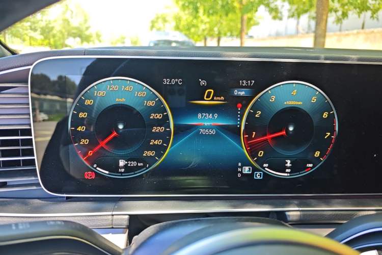 Used Mercedes-Benz GLE Coupe 2020 GLE 350 4MATIC Coupe SUV Luxury Model Instrument Cluster