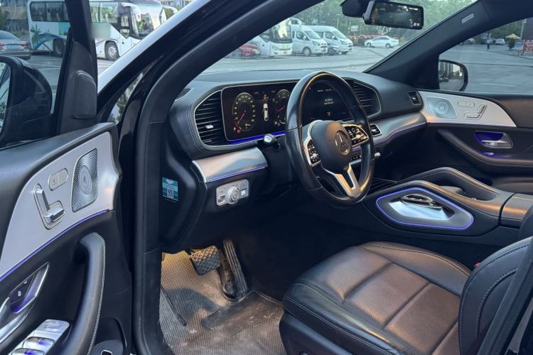 Used Mercedes-Benz GLE Coupe 2020 GLE 350 4MATIC Coupe SUV Fashion Model Interior 2