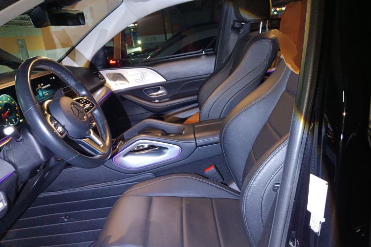 Used Mercedes-Benz GLE Coupe 2020 GLE 350 4MATIC Coupe SUV Fashion Model Left Front Seat
