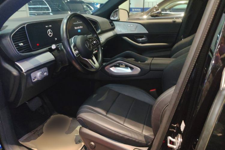 Used Mercedes-Benz GLE Coupe 2020 GLE 450 4MATIC Coupe SUV Fashion Model Left Front Seat
