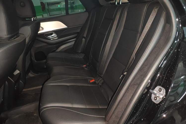Used Mercedes-Benz GLE Coupe 2020 GLE 350 4MATIC Coupe SUV Fashion Model Left Rear Seat