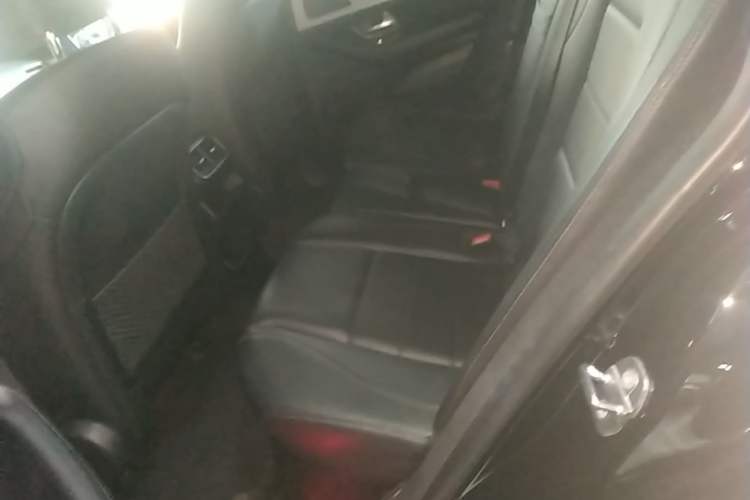 Used Mercedes-Benz GLE Coupe 2020 GLE 350 4MATIC Coupe SUV Luxury Model Left Rear Seat