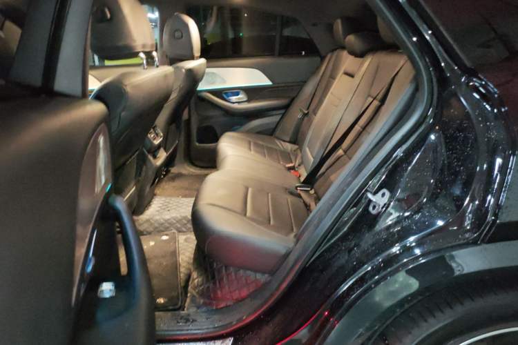 Used Mercedes-Benz GLE Coupe 2020 GLE 350 4MATIC Coupe SUV Luxury Model Left Rear Seat