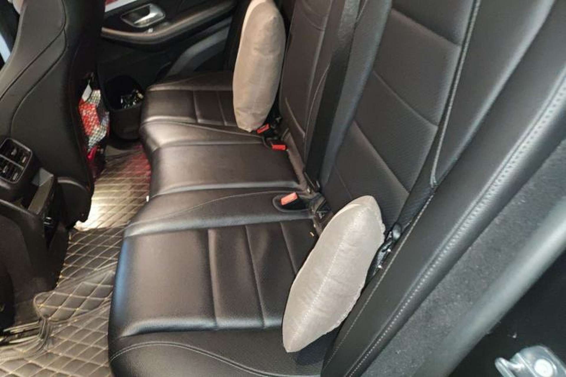 Used Mercedes-Benz GLE Coupe 2020 GLE 350 4MATIC Coupe SUV Luxury Model Left Rear Seat