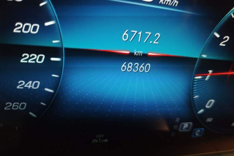 Used Mercedes-Benz GLE Coupe 2020 GLE 350 4MATIC Coupe SUV Luxury Model Odometer Close Up