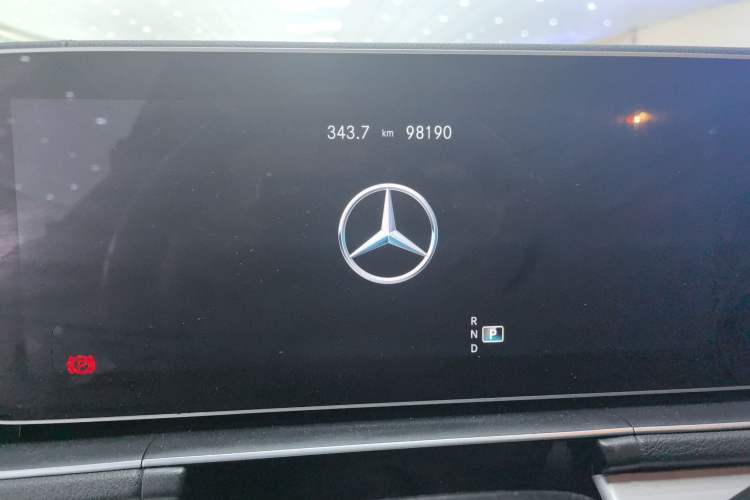 Used Mercedes-Benz GLE Coupe 2020 GLE 350 4MATIC Coupe SUV Fashion Model Odometer Close Up
