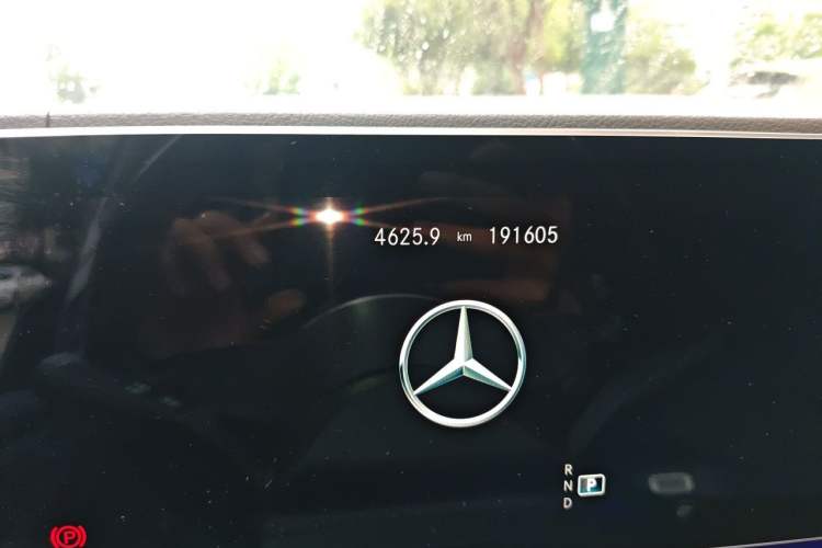 Used Mercedes-Benz GLE Coupe 2020 GLE 350 4MATIC Coupe SUV Luxury Model Odometer Close Up
