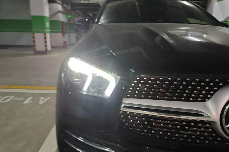Used Mercedes-Benz GLE Coupe 2020 GLE 350 4MATIC Coupe SUV Fashion Model Right Front Headlight