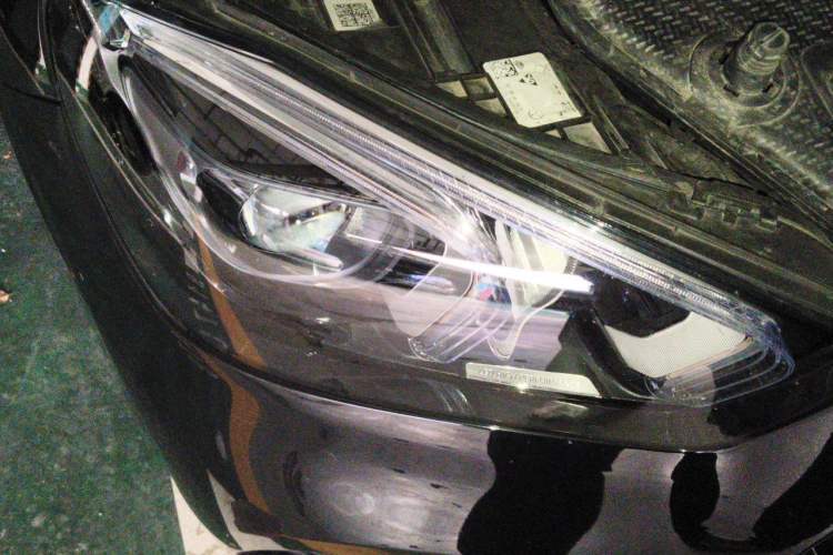 Used Mercedes-Benz GLE Coupe 2020 GLE 350 4MATIC Coupe SUV Luxury Model Right Front Headlight