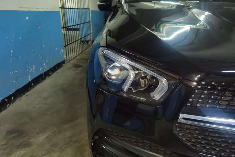 Used Mercedes-Benz GLE Coupe 2020 GLE 450 4MATIC Coupe SUV Fashion Model Right Front Headlight